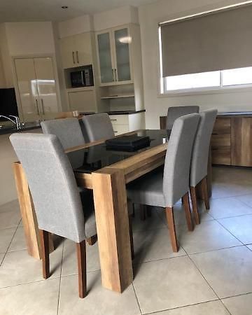 אלבורי Central Executive 3Br Townhouse 50M To Dean Street מראה חיצוני תמונה