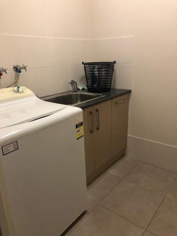 אלבורי Central Executive 3Br Townhouse 50M To Dean Street מראה חיצוני תמונה